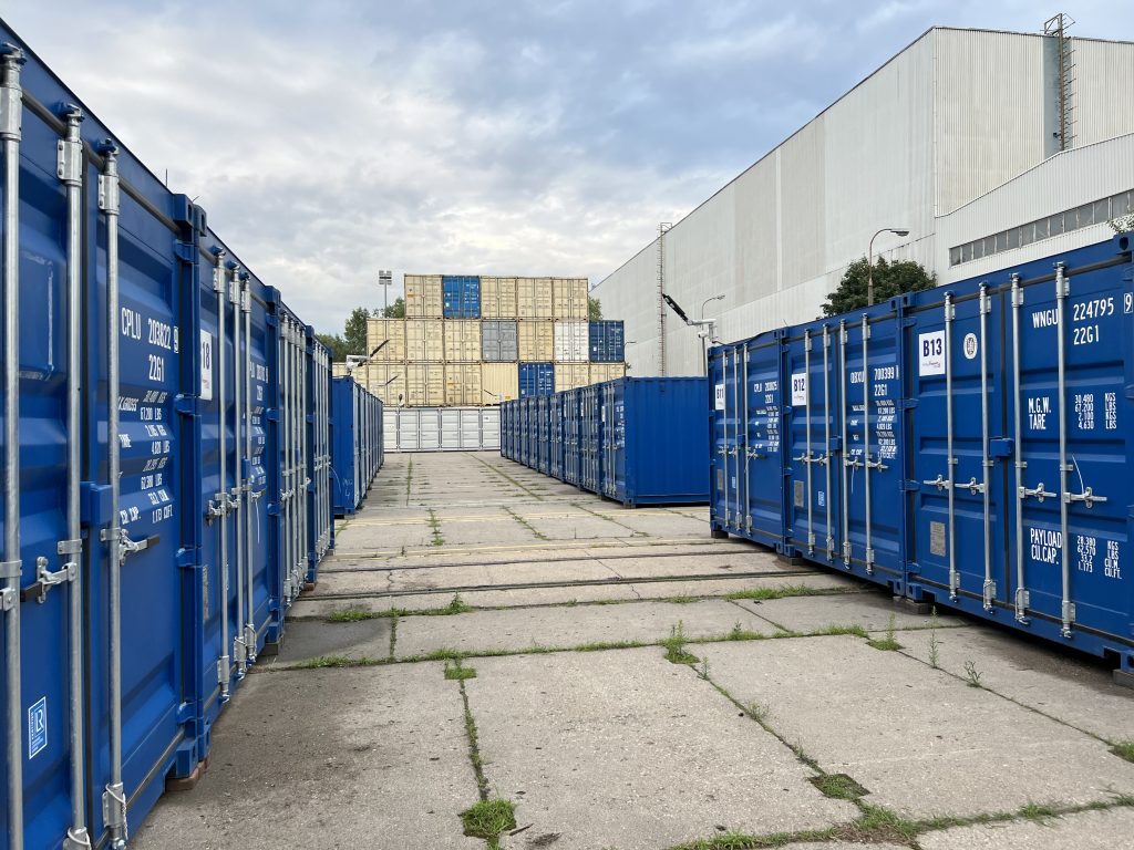 polkont-warszawa-usługi self-storage